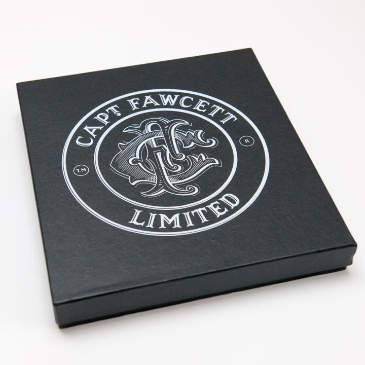 Capa de Barbero Captain Fawcett