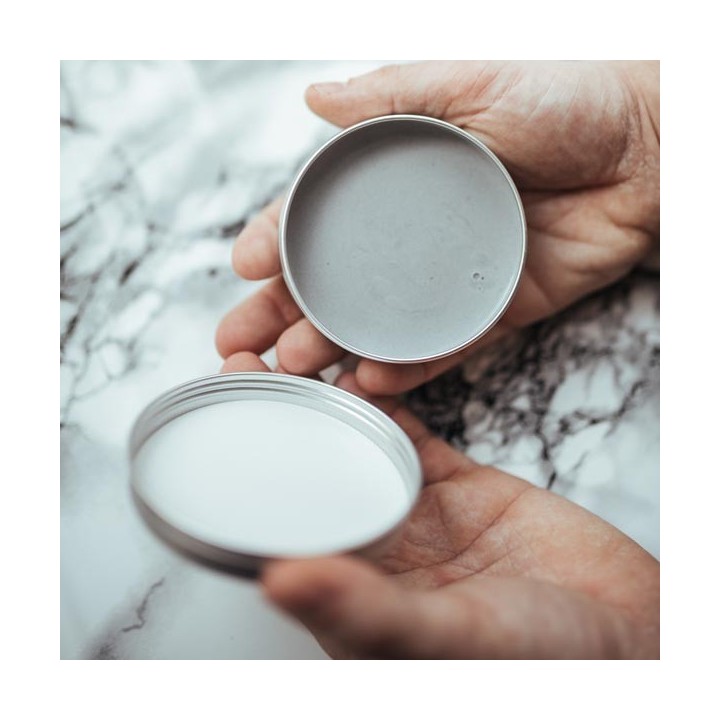 Pomada para el Cabello con Carbón Activo Efecto Brillo Zew for Men 100ml