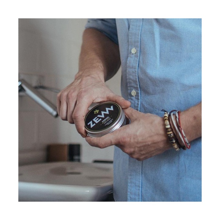 Pomada para el Cabello con Carbón Activo Efecto Brillo Zew for Men 100ml