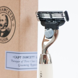 Captain Fawcett Finest Hand Safety Razor Match 3