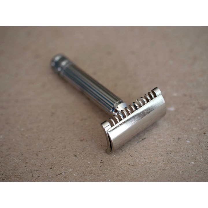 Maquinilla Afeitar Peine Abierto Fatip Grande