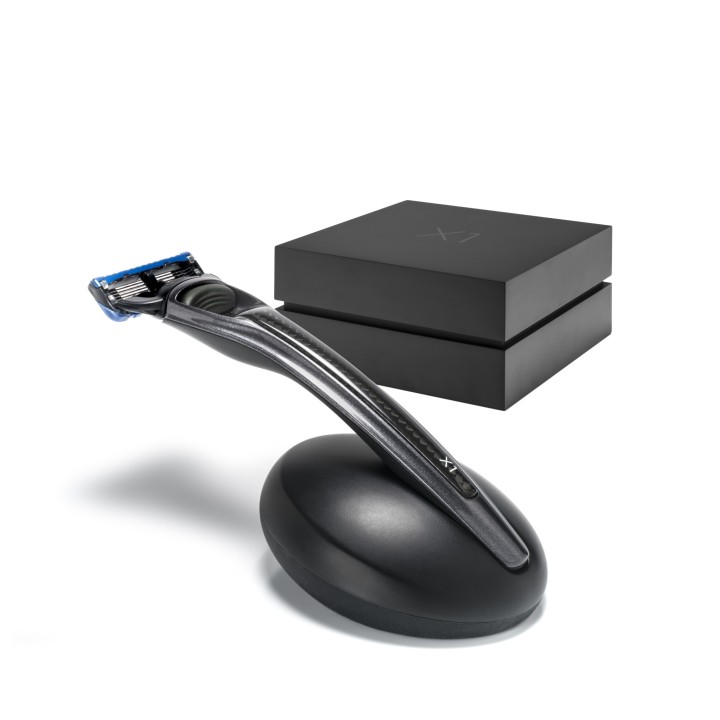 Bolin Webb X1 Carbon Razor and Stand