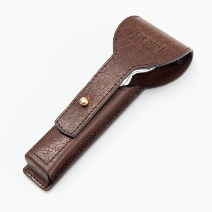 Captain Fawcett Mach 3 Razor wiht Leather Case