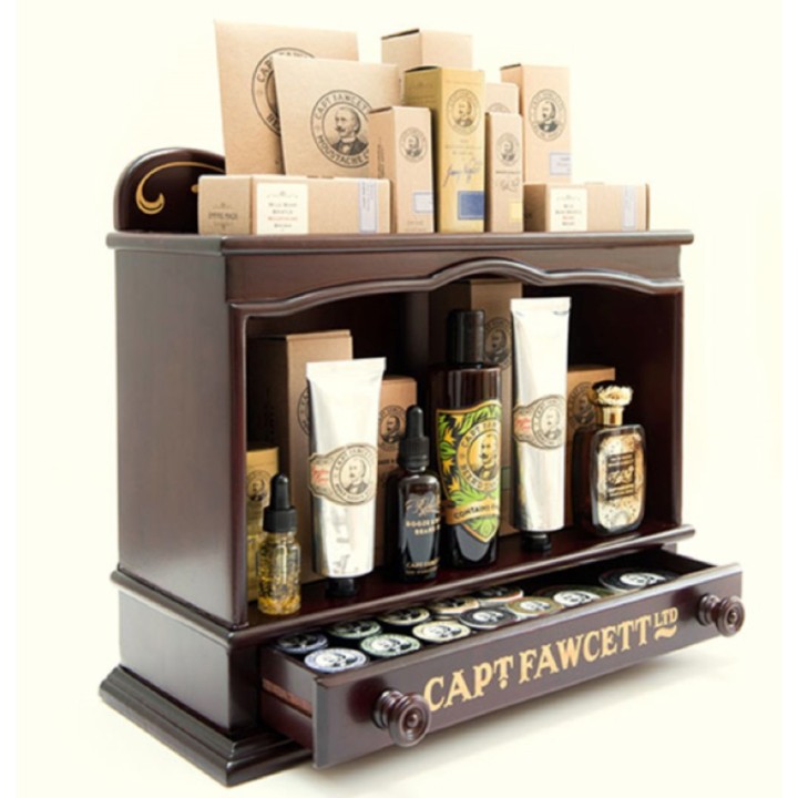 Expositor "Cabinet" Captain Fawcett